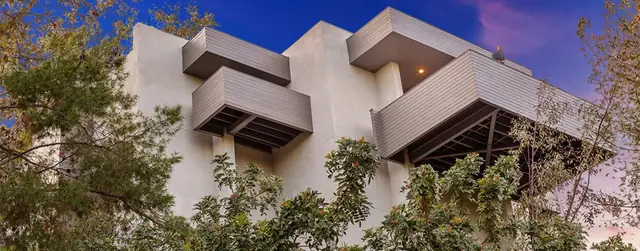 Modern Pasadena Home Remodel in Pasadena, CA