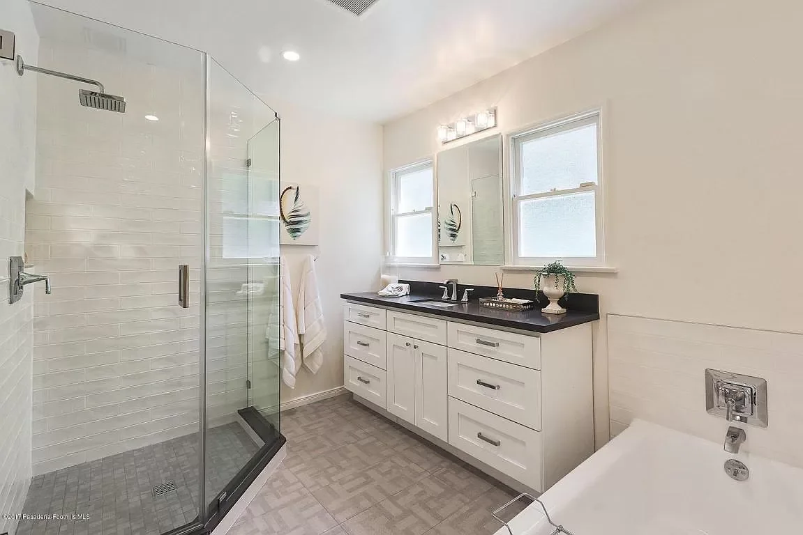 La Canada Remodel project image