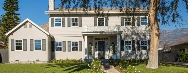 Modern Colonial Custom Home in Pasadena, CA